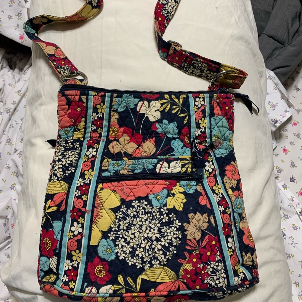 Vera Bradley crossbody w/ matching wallet